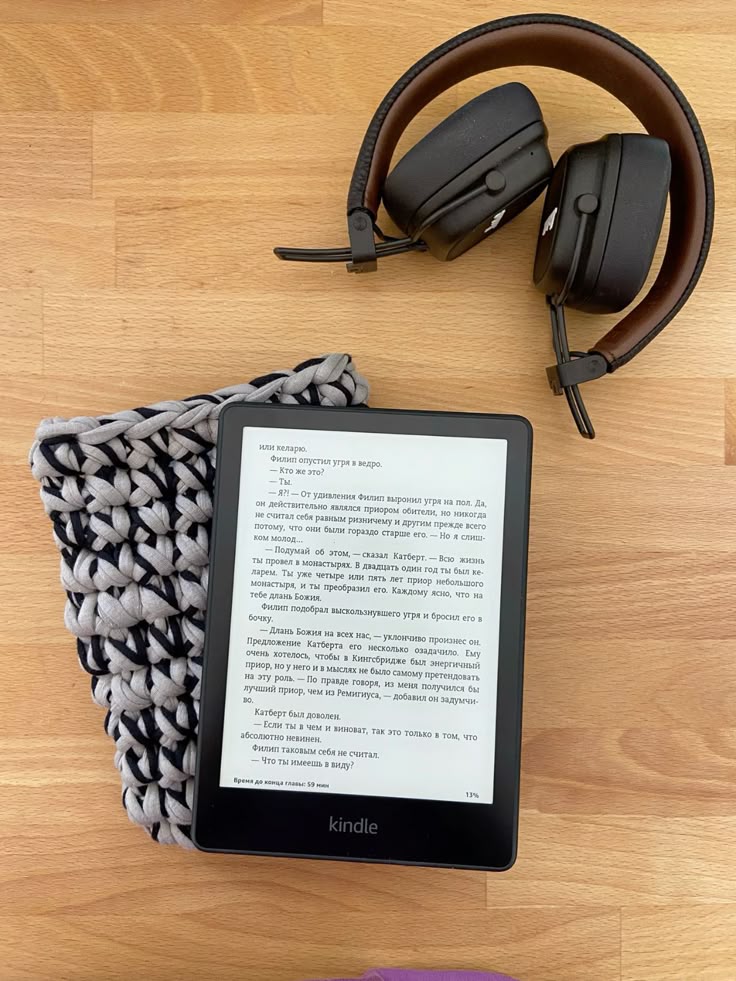 CRISTINA - kindle 6-7" pulgadas